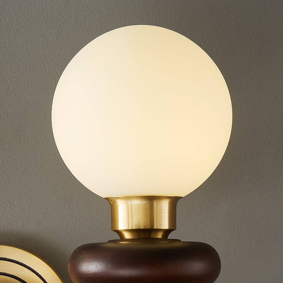 Elvalora wandlamp Premium Noordse Kunst Walnoot glas