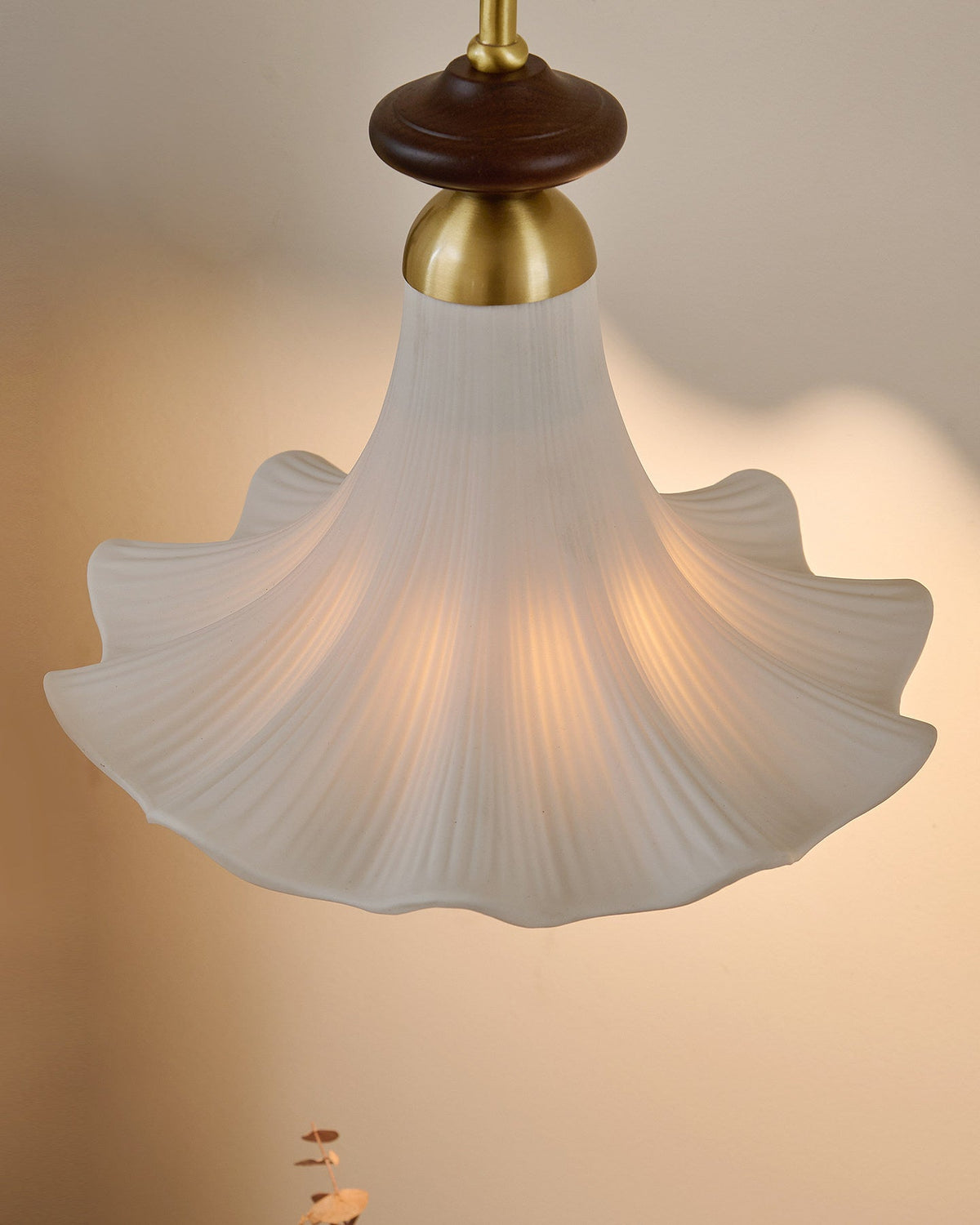 Lilac wandlamp