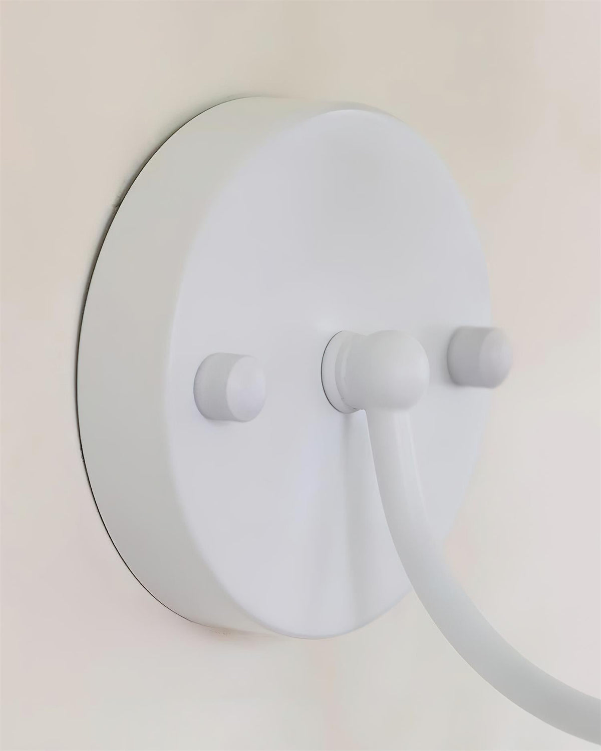 Avenivelia wandlamp