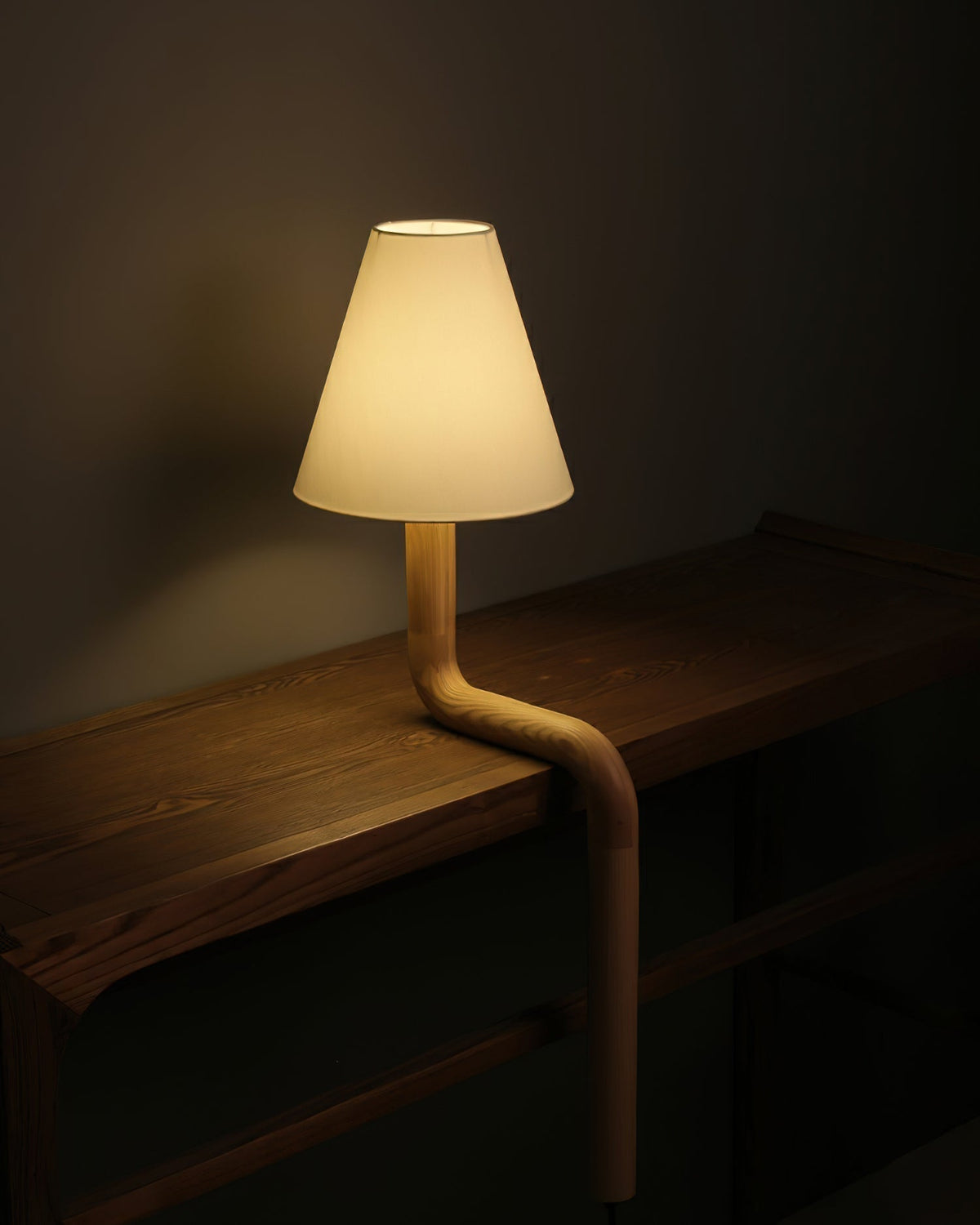 Syleielle Bend hout tafellamp