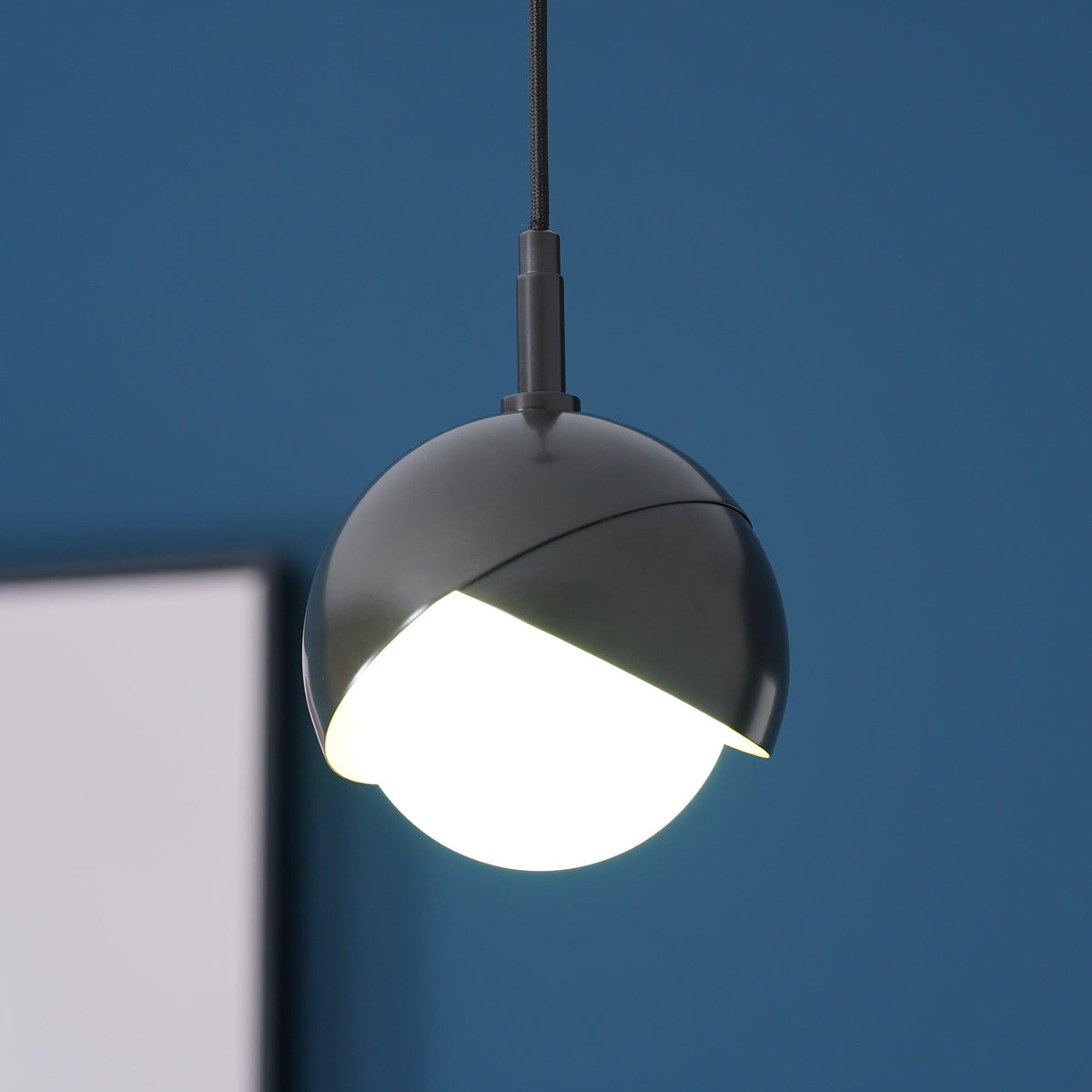Jynara Hanglamp Messing genest opaal Bolvormig modern