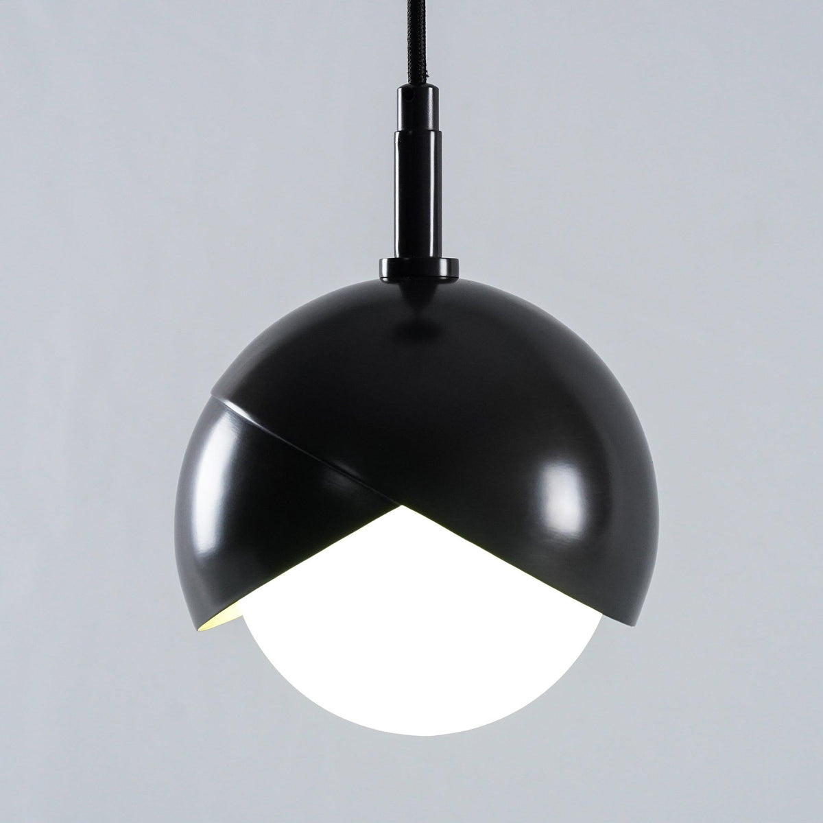 Jynara Hanglamp Messing genest opaal Bolvormig modern
