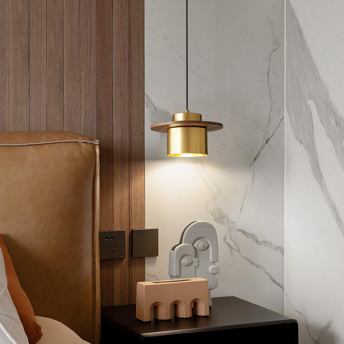 Auririra industriële hanglamp van messing en walnoot