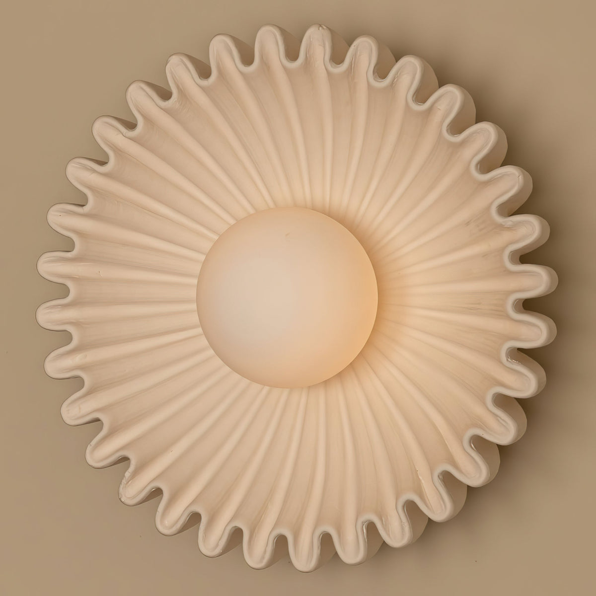 Avenisielle wandlamp