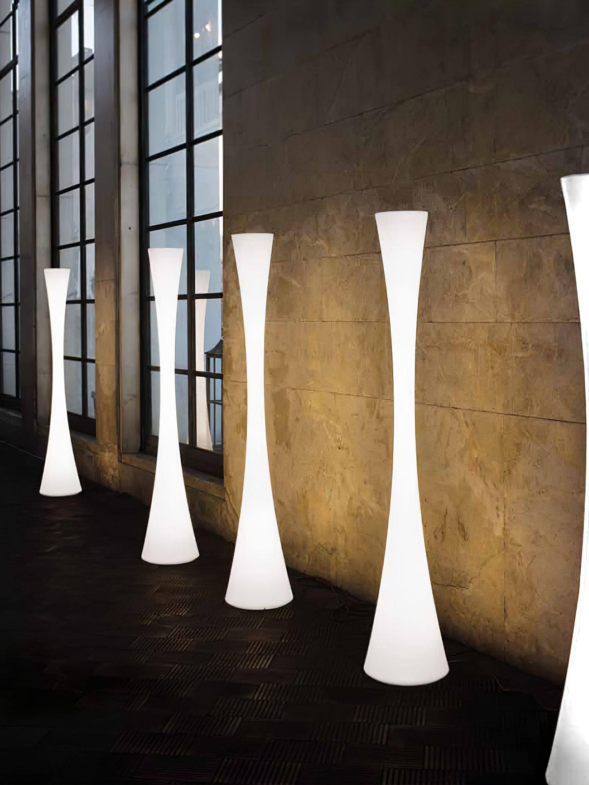 Orelanora vloerlamp wit modern
