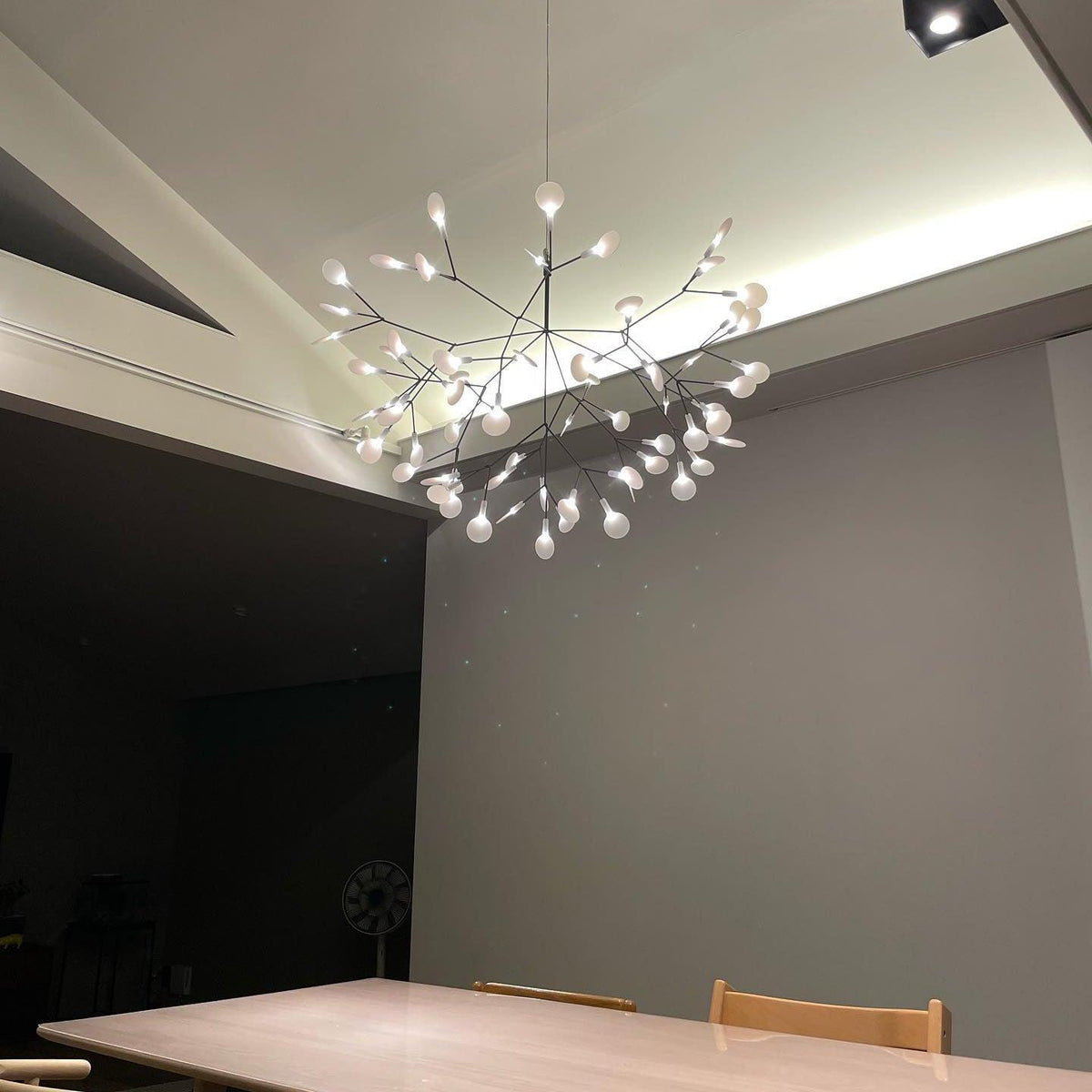 Zwarte Firefly ledkroonluchter