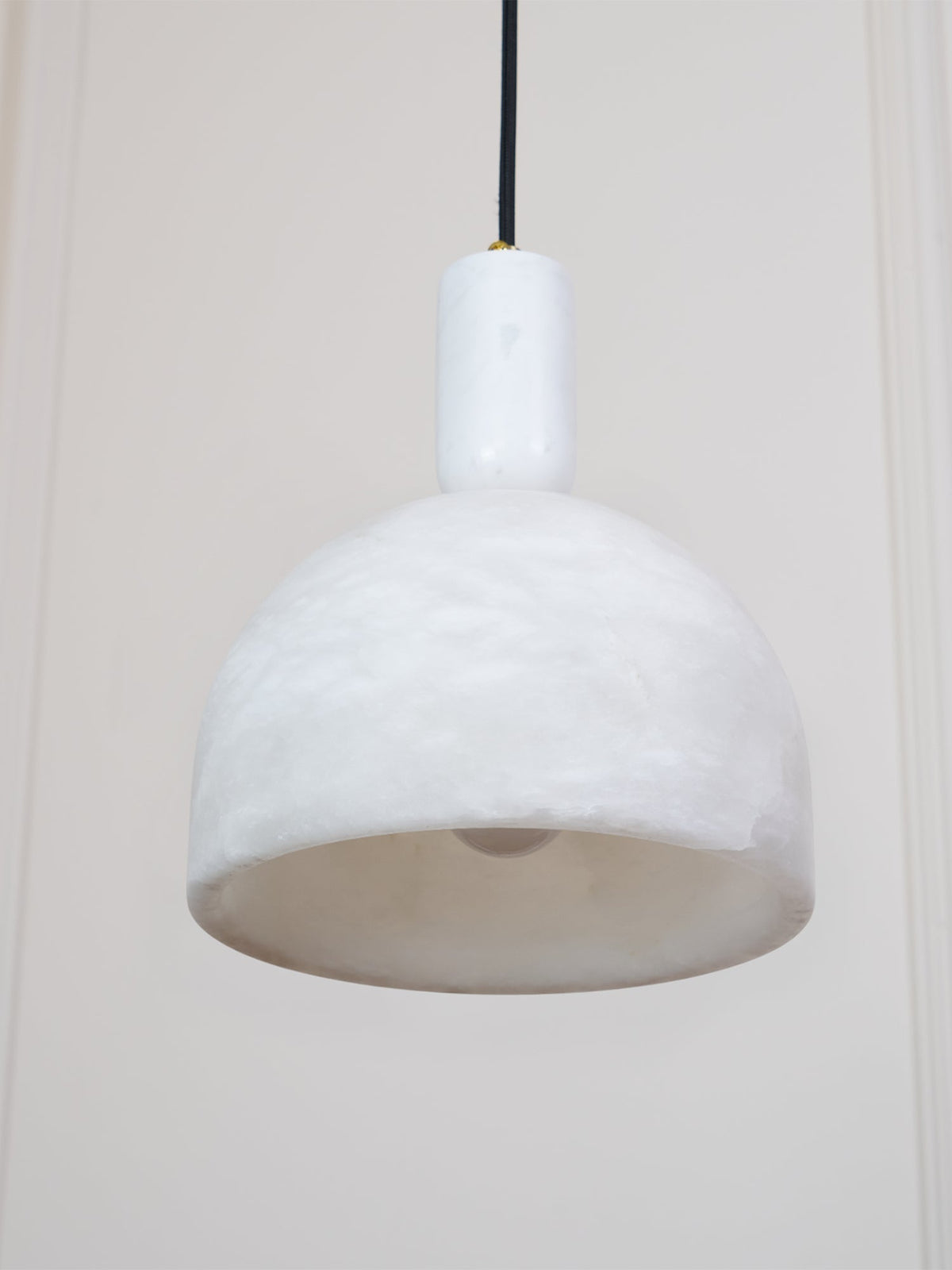 Leda minimalistische hanglamp in albast