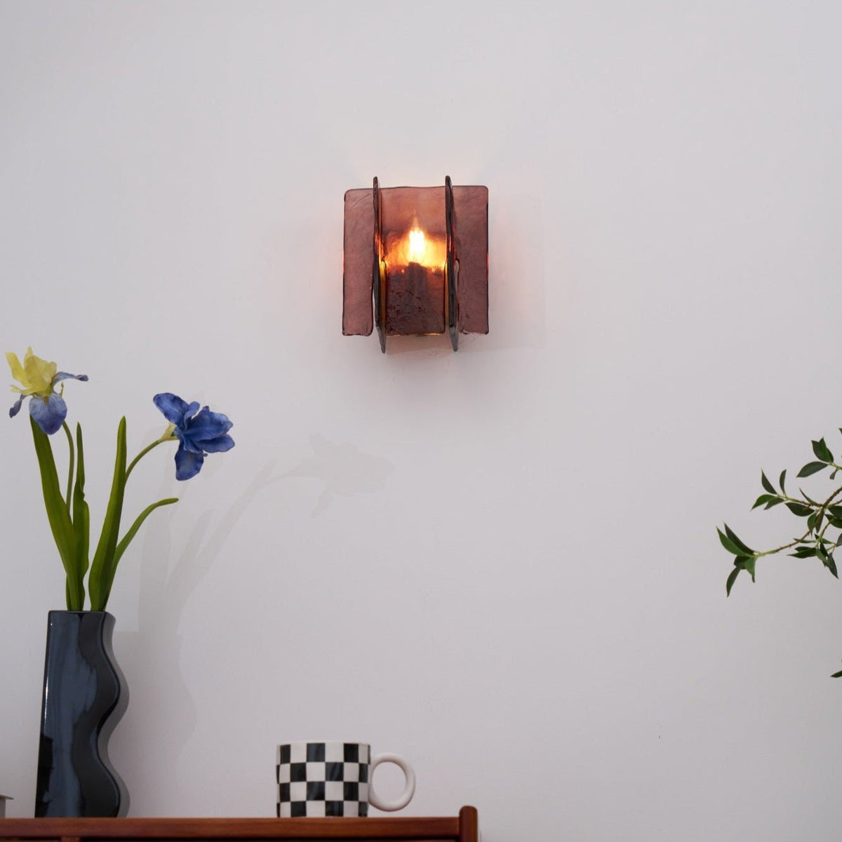 Erove wandlamp met glas Kunstwerk