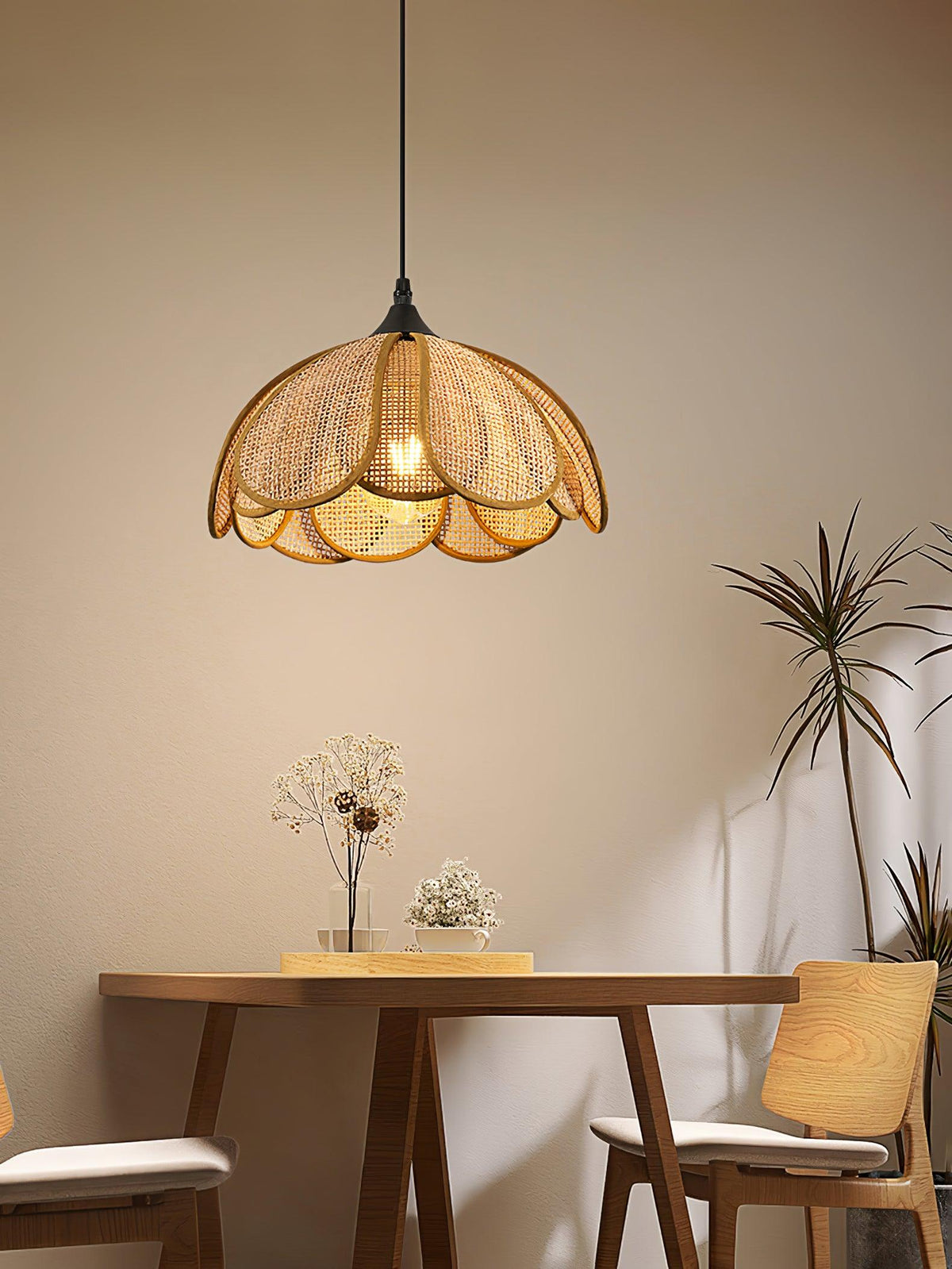 Dyor elegantie Bloom Rotan hanglamp van Stoffen