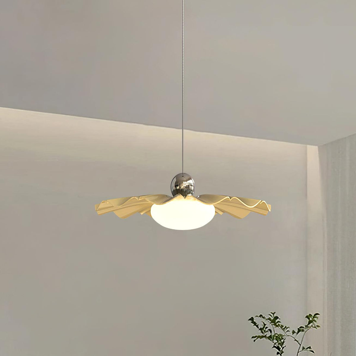 Oriinia hanglamp messing acryl eetkamer