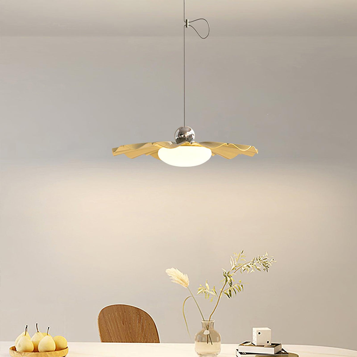 Oriinia hanglamp messing acryl eetkamer