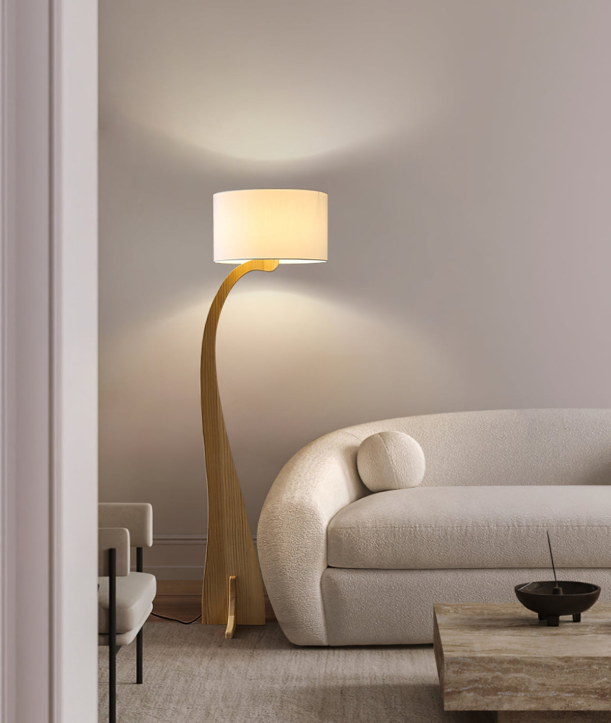 Viraineria vloerlamp met Noorse houten boog