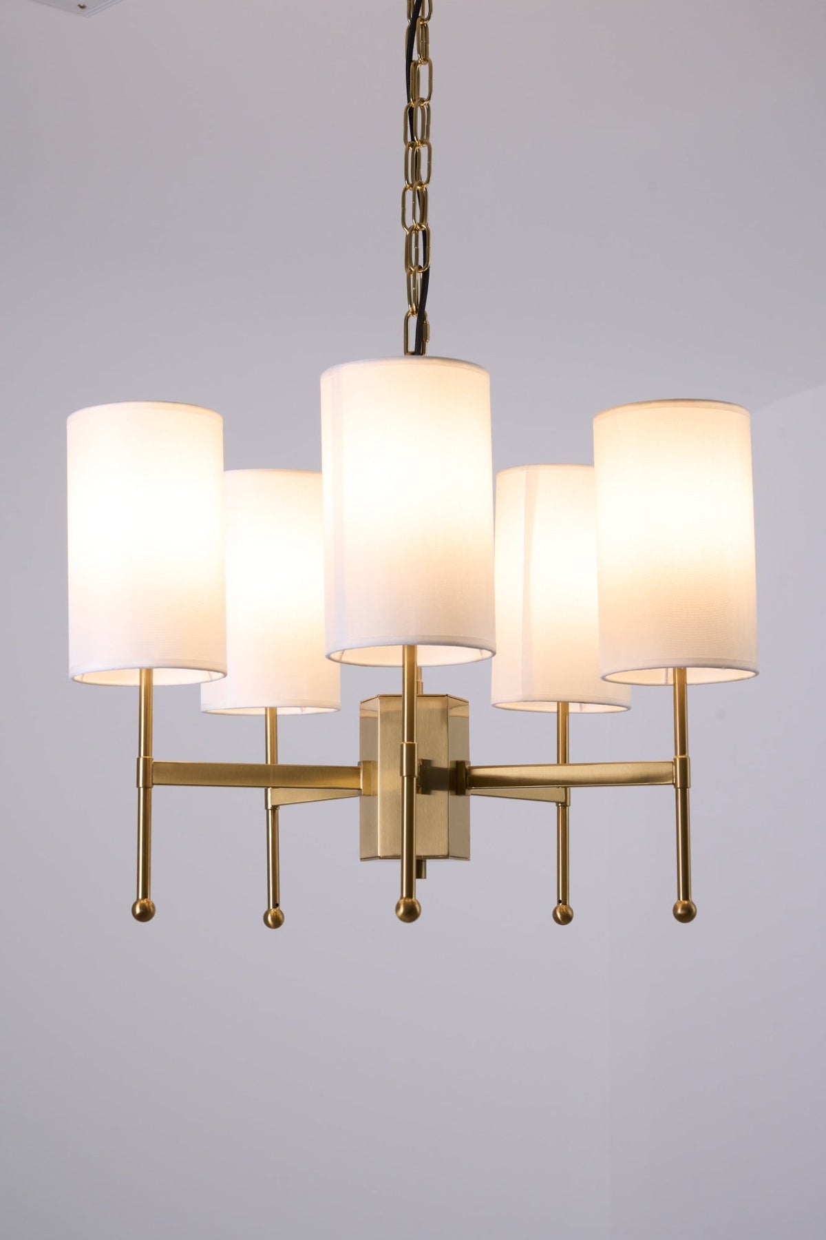 Ulcarisra Traditionele Vintage Kroonluchter van messing met Stoffen