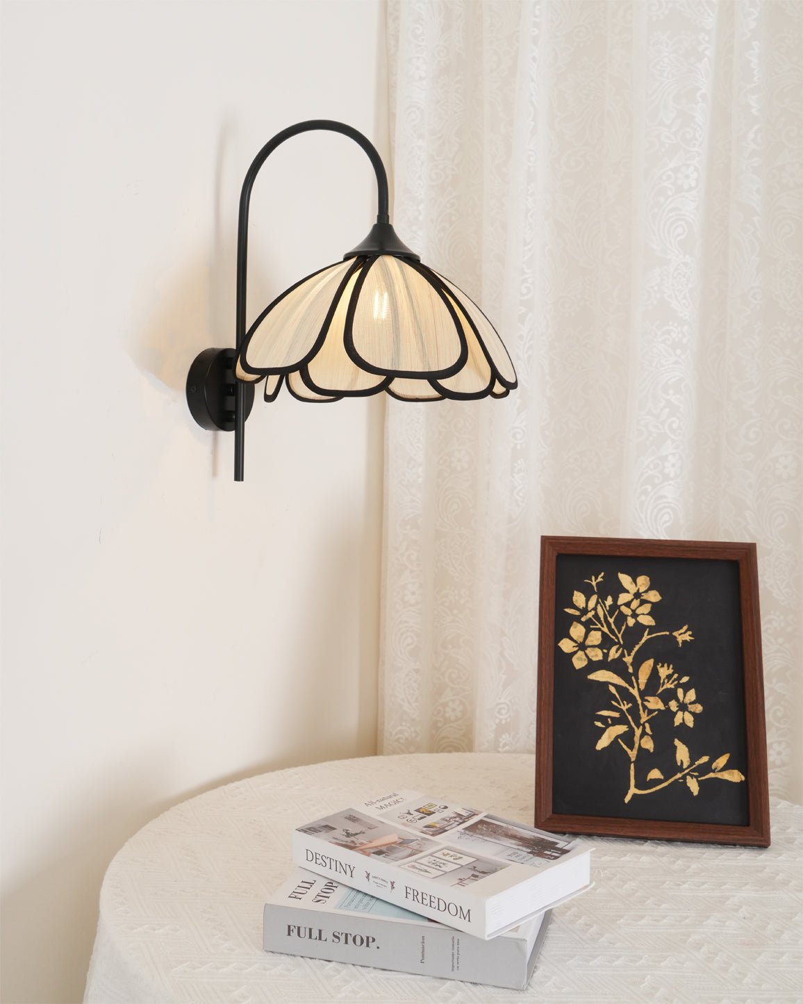 Ivsiliel wandlamp met Natuurlijke Verbrande Bloemblaadjes