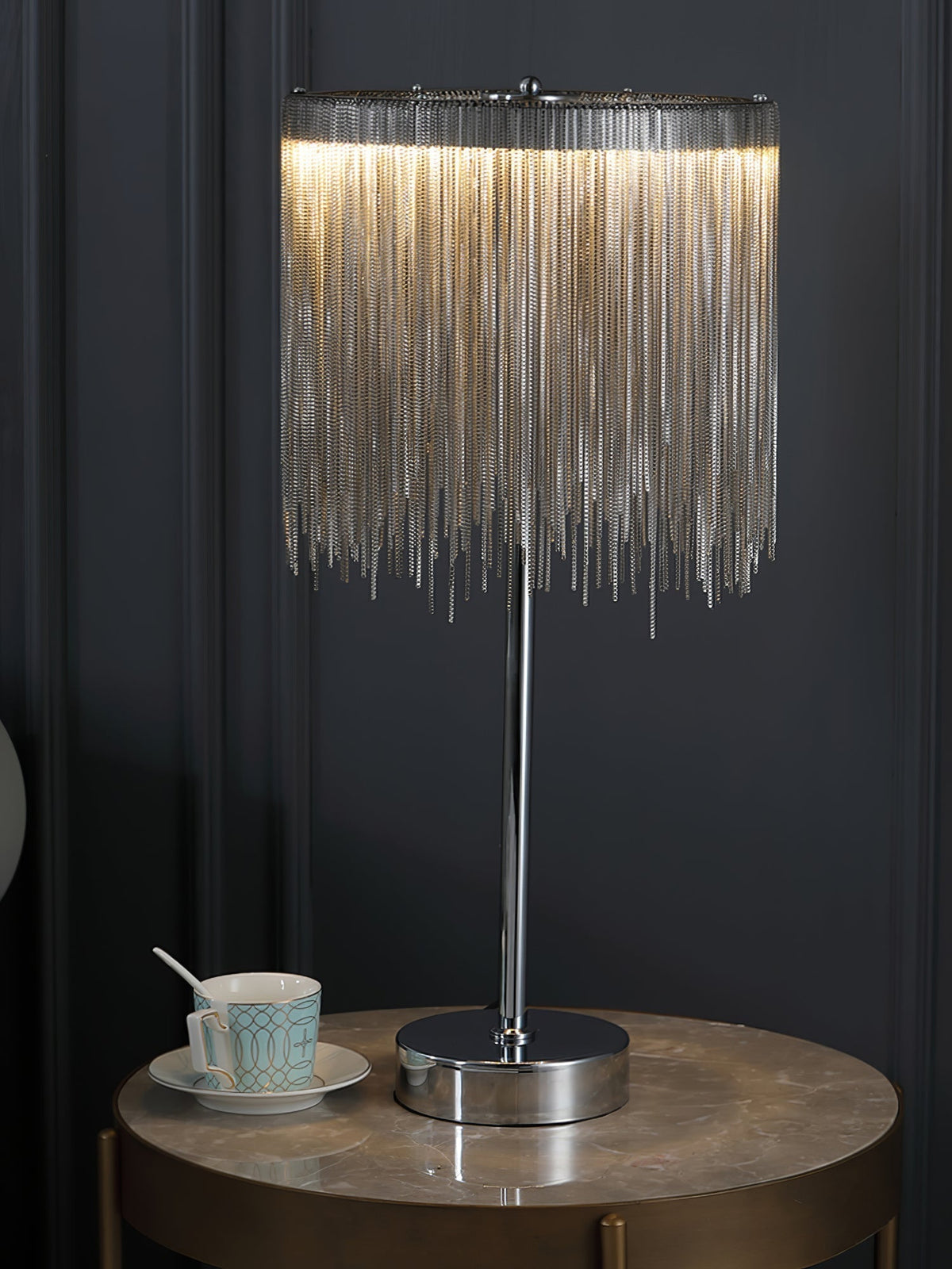 Cascade Cadena Tassel tafellamp