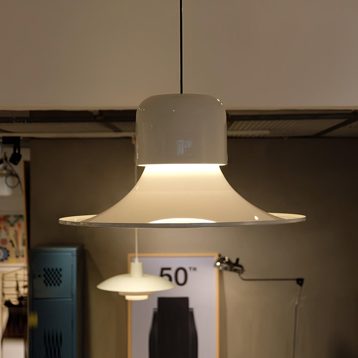 Ardisiella hanglamp aluminium gebogen voor keuken