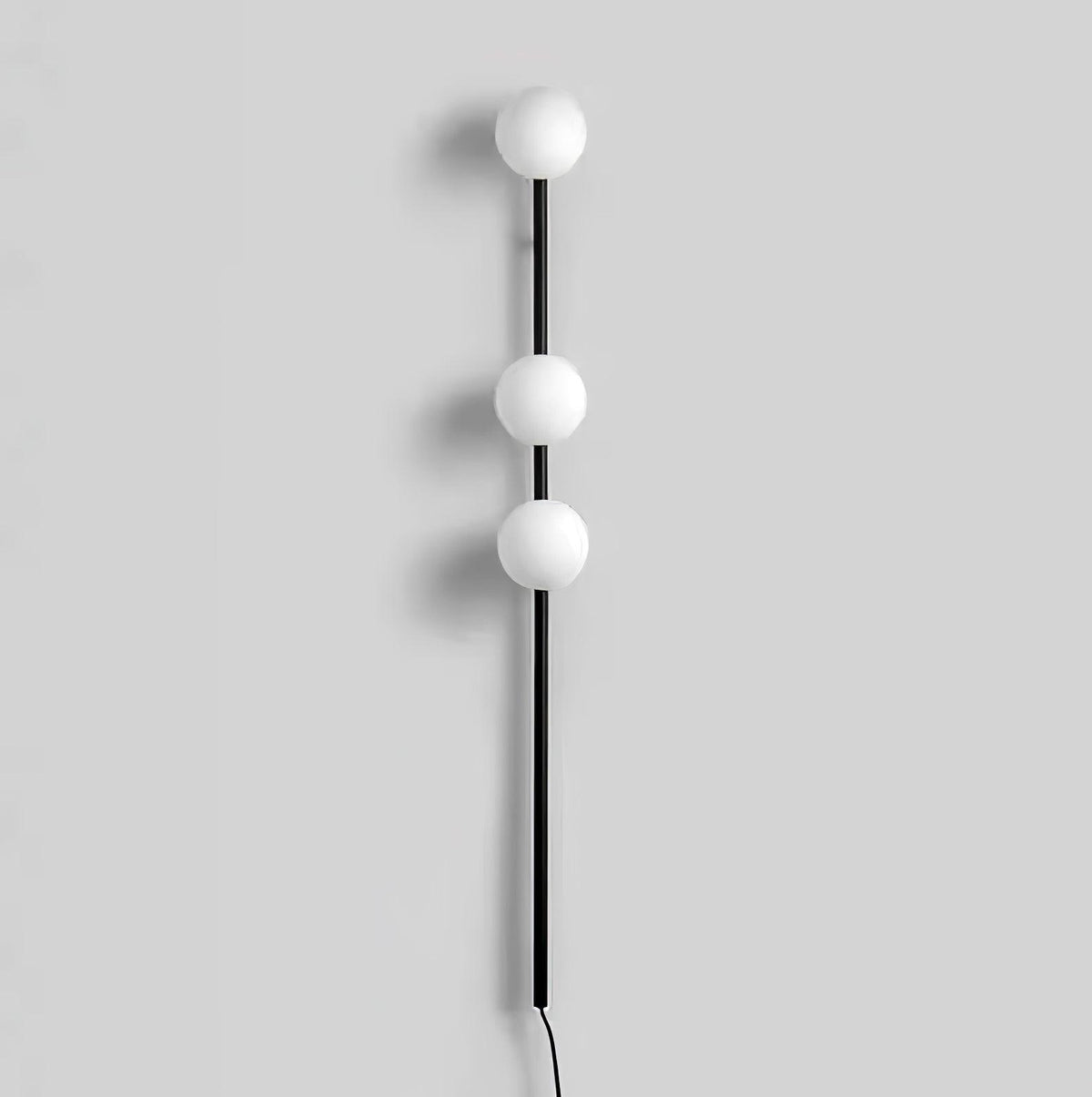 Ultheia Moderne minimalistische wandlamp met glazen 'candied balls'