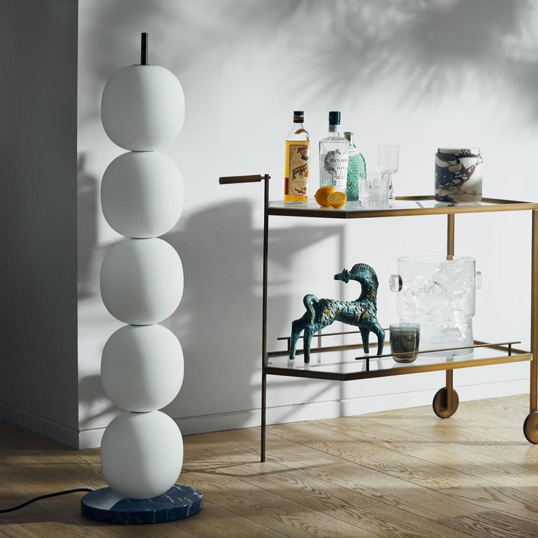 Ceni Minimalistische vloerlamp van marmer
