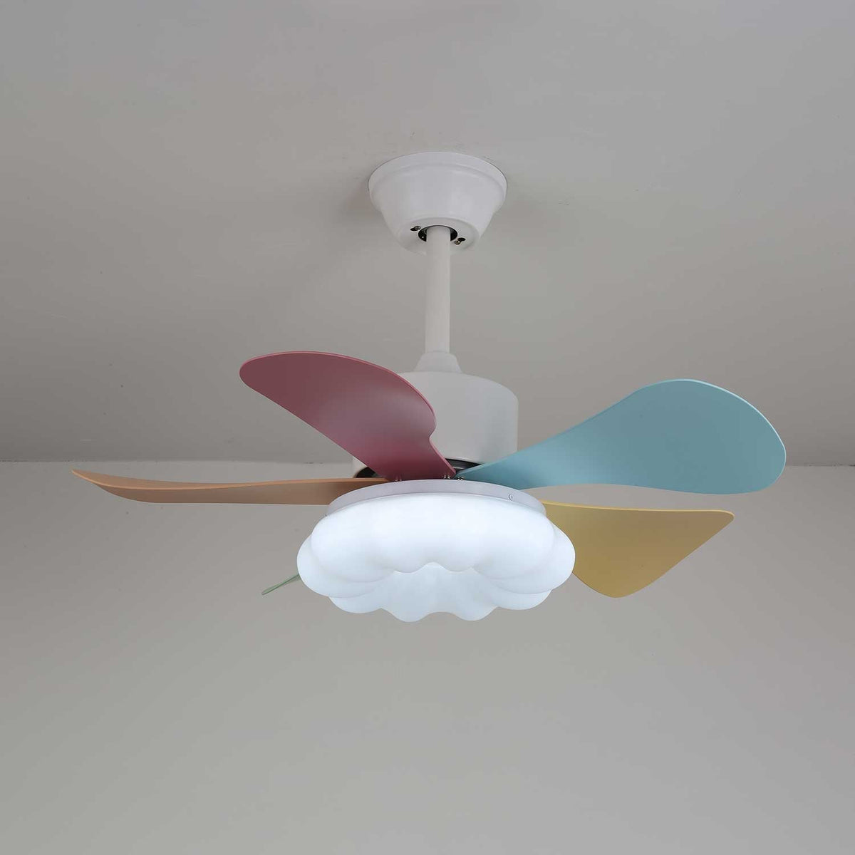 Celoia kleurrijke plafondventilator met verlichting van glas