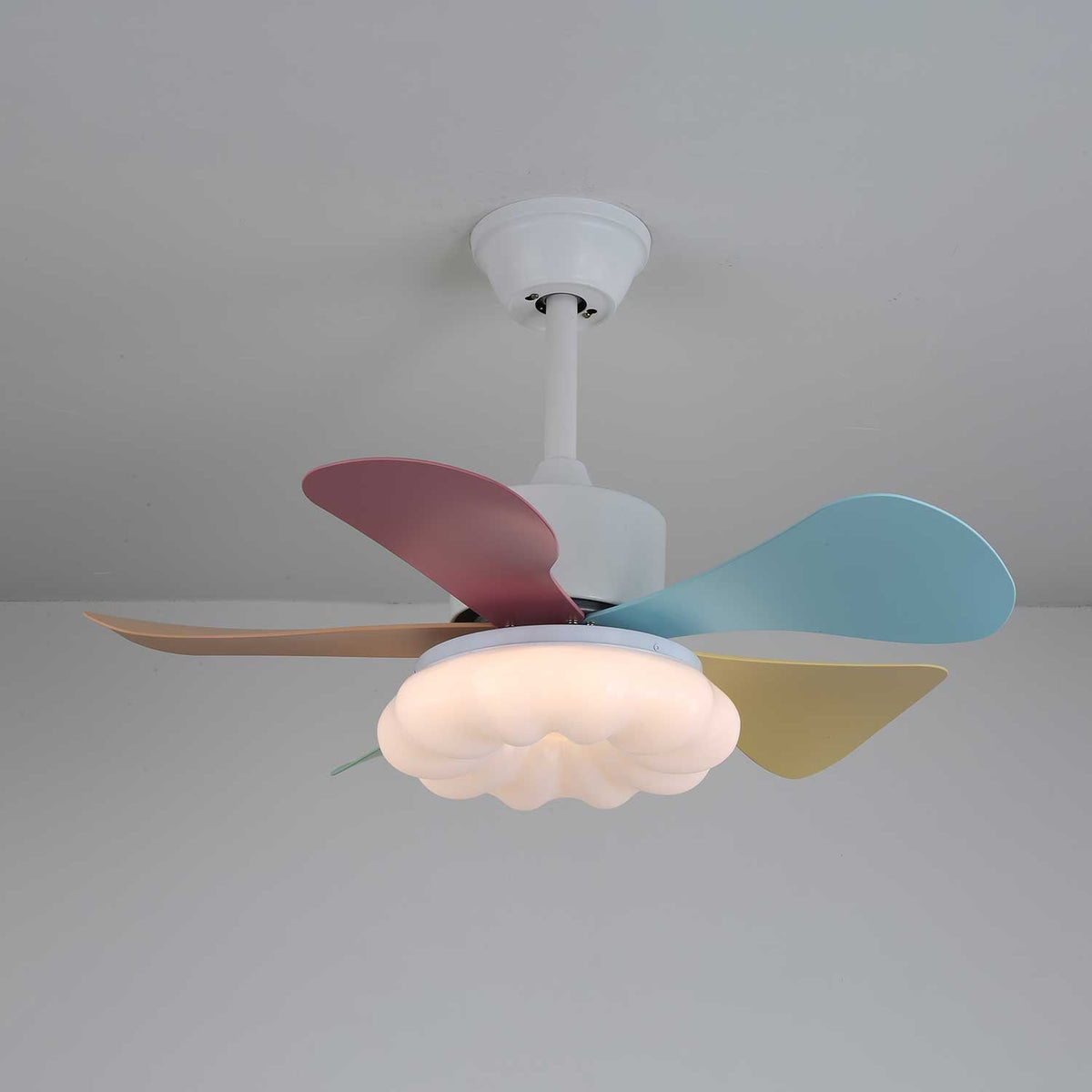 Celoia kleurrijke plafondventilator met verlichting van glas