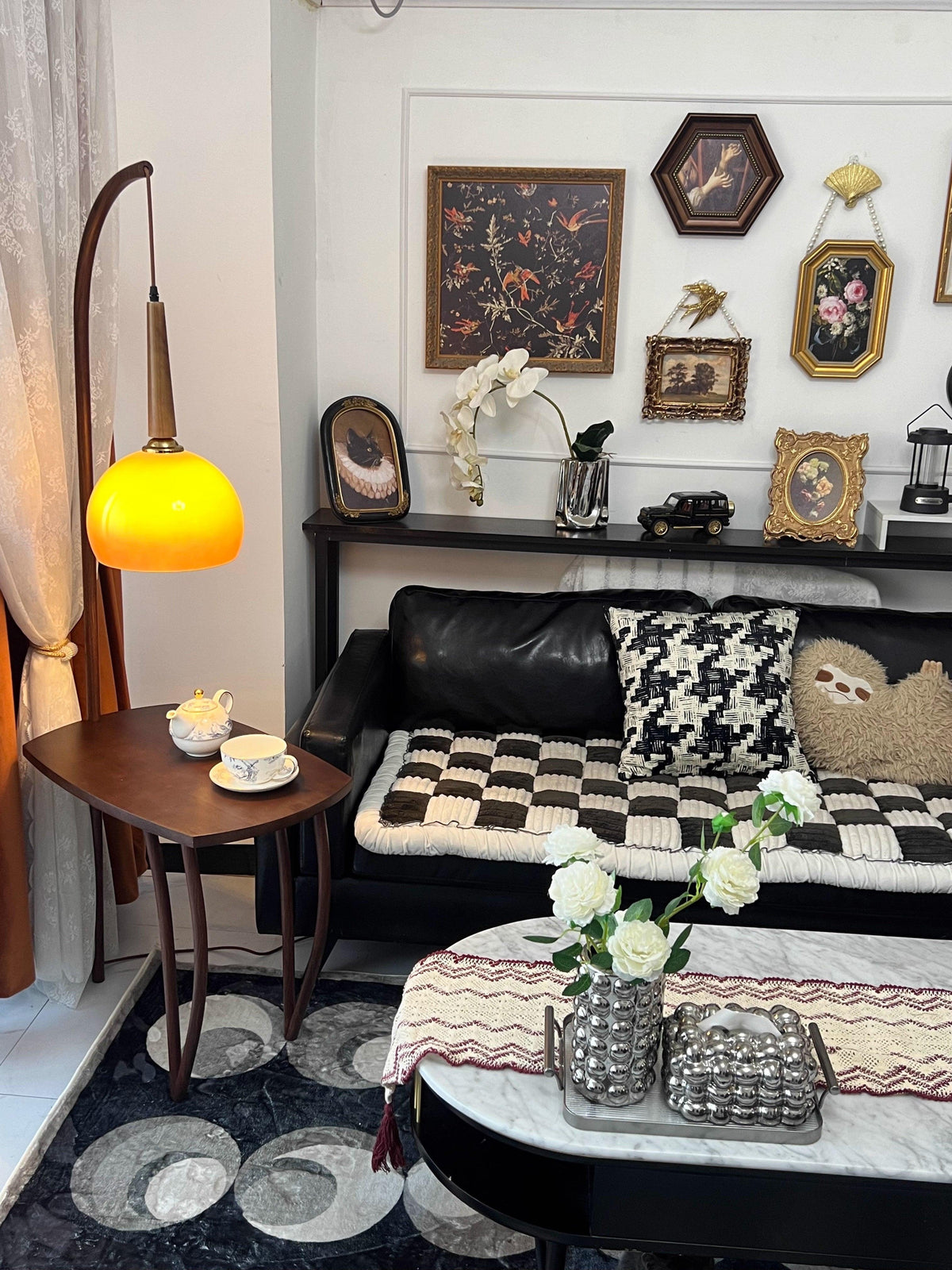 Fior Moderne vloerlamp van walnoothout
