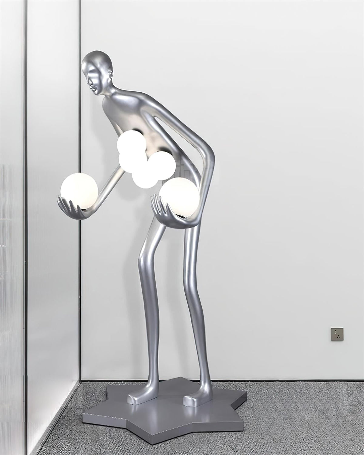 Silvaris sculpturale vloerlamp