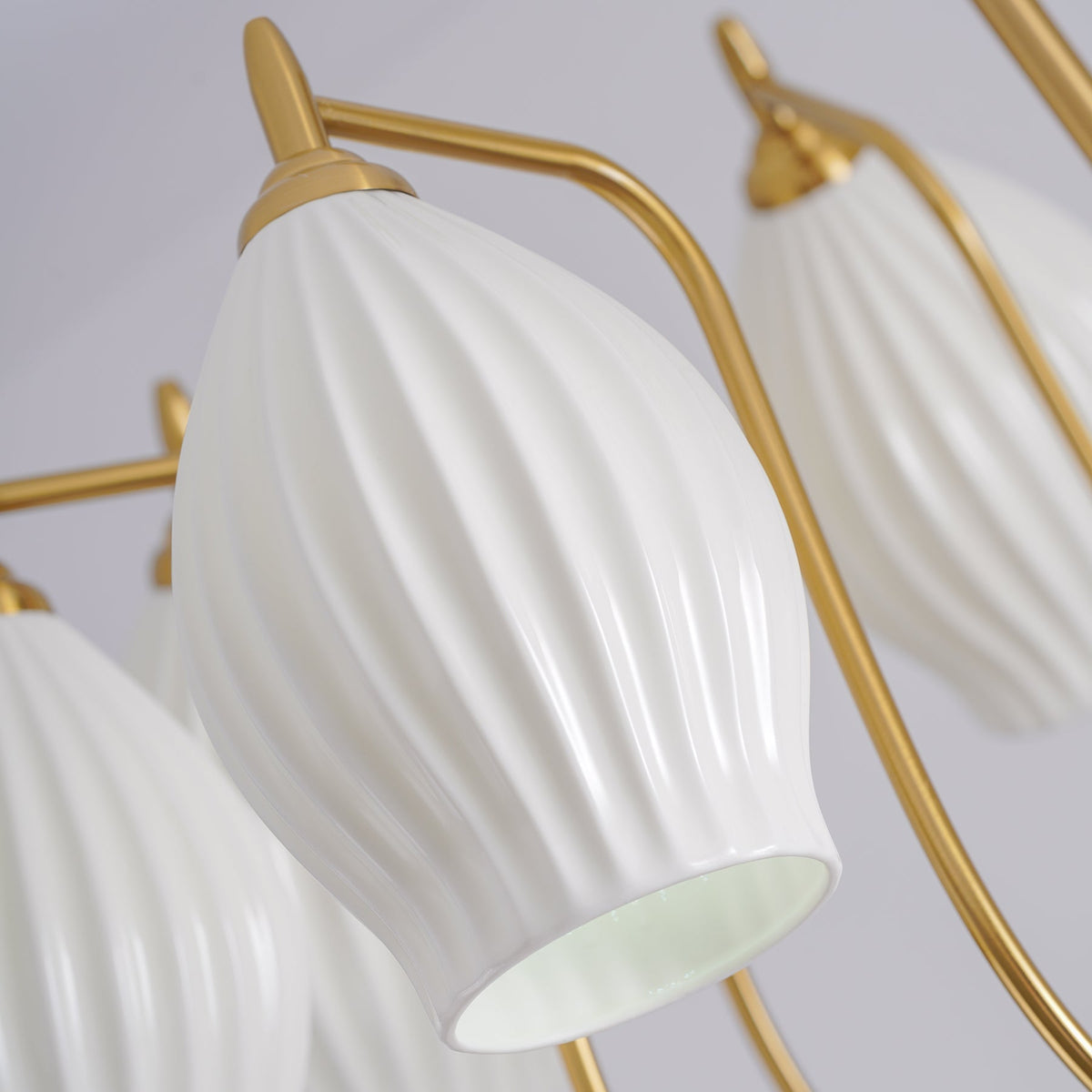 Pravin Kroonluchter keramiek Ribbed Sculptural glas Elegant