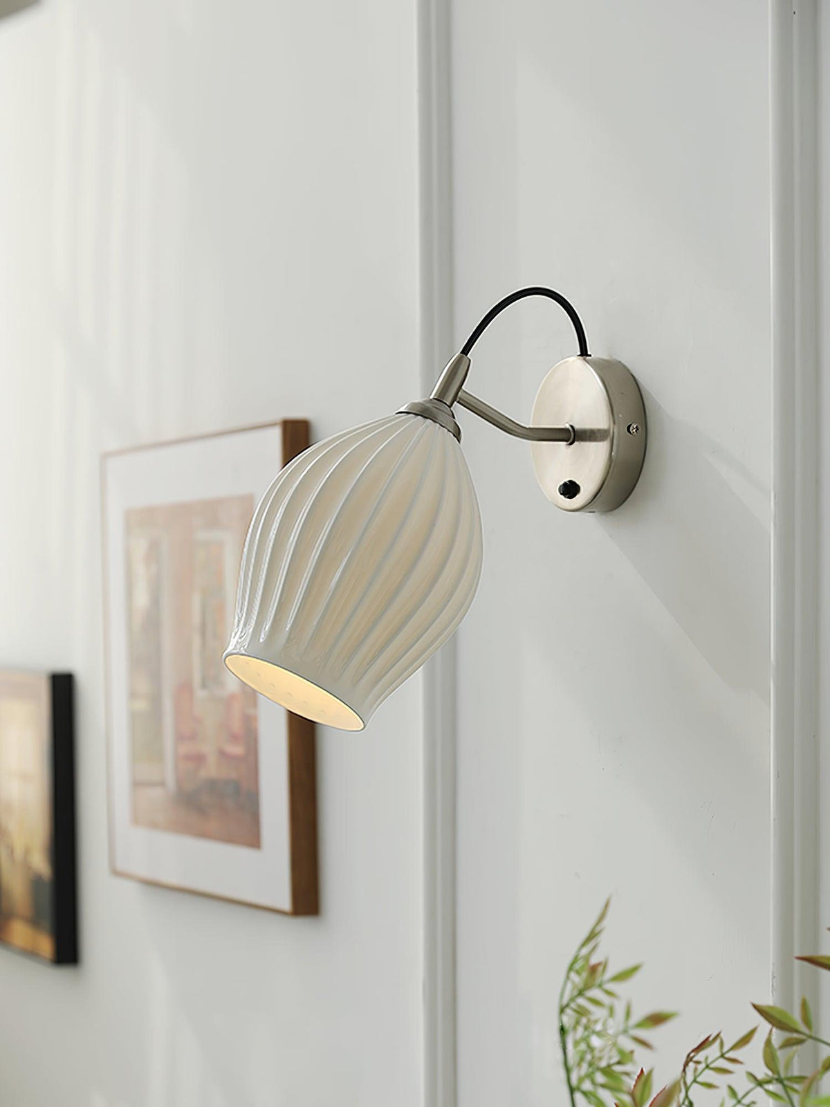 Zotalisra moderne minimalistische geribbelde wandlamp van keramiek