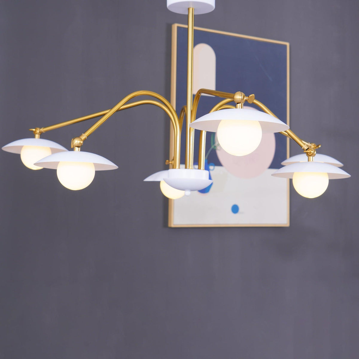 Lark kroonluchter met art deco-geïnspireerde paddenstoel