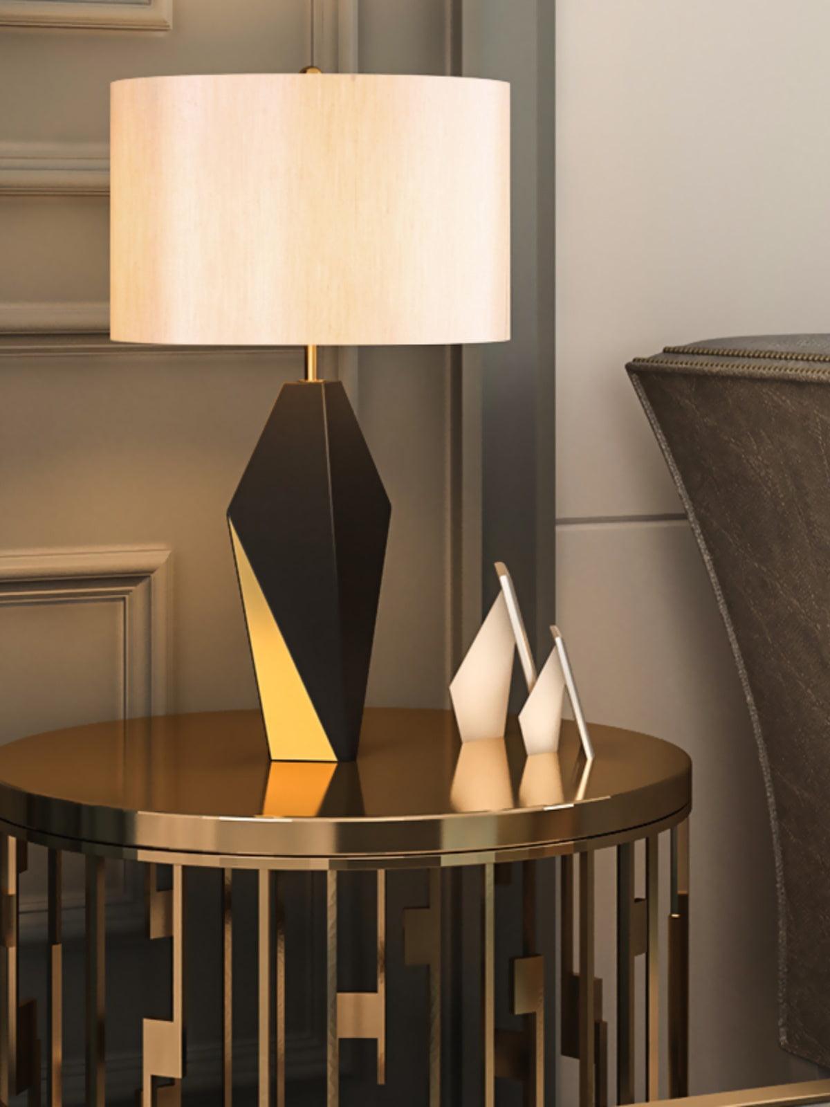 Prism Moderne tafellamp van stof