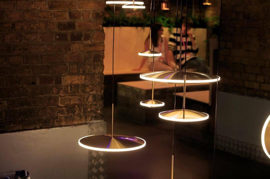 Uvenisra Moderne minimalistische hanglamp in schotelvorm