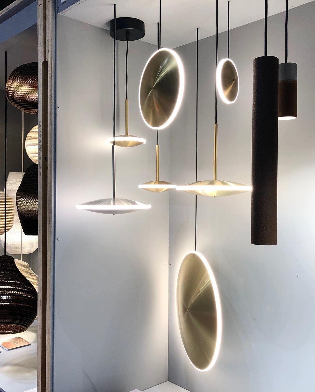 Uvenisra Moderne minimalistische hanglamp in schotelvorm