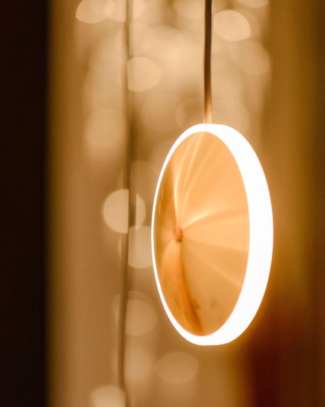 Uvenisra Moderne minimalistische hanglamp in schotelvorm