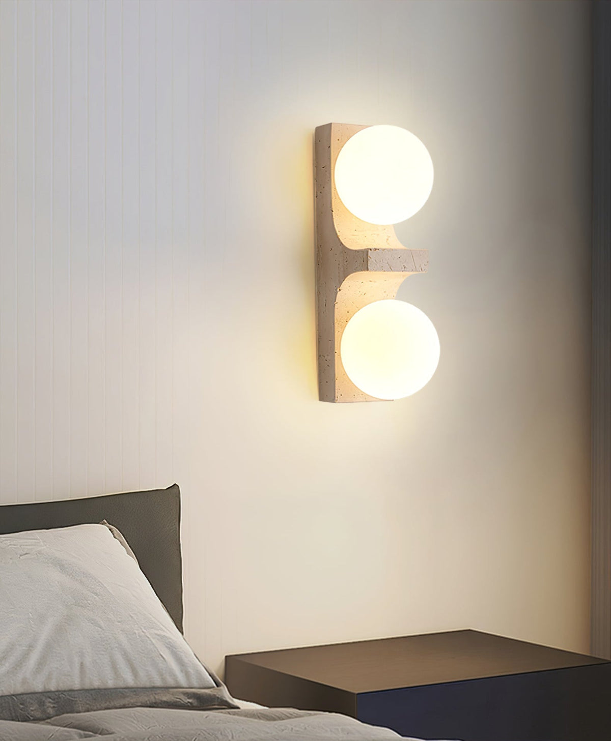 Umiren wandlamp van geel travertin