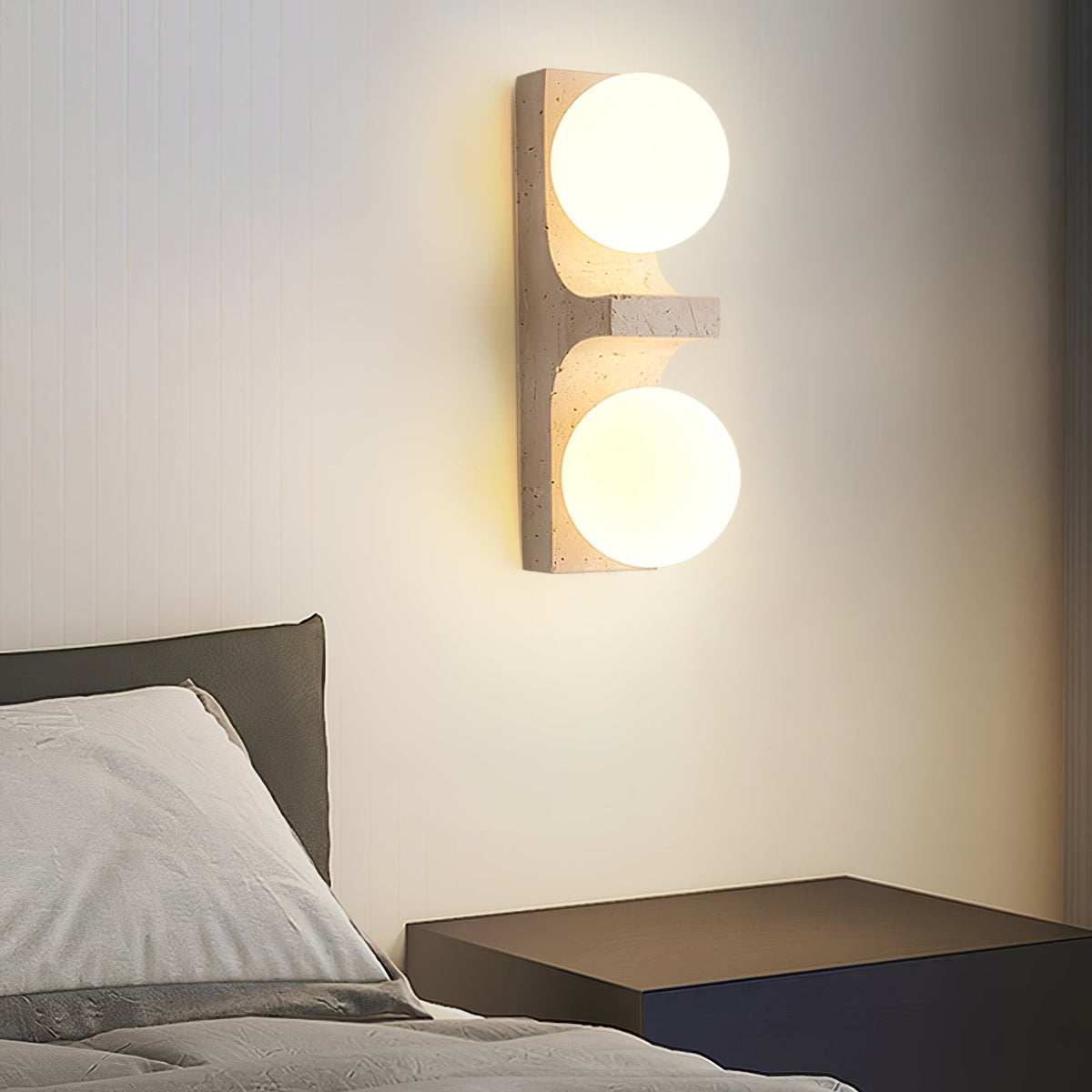 Umiren wandlamp van geel travertin