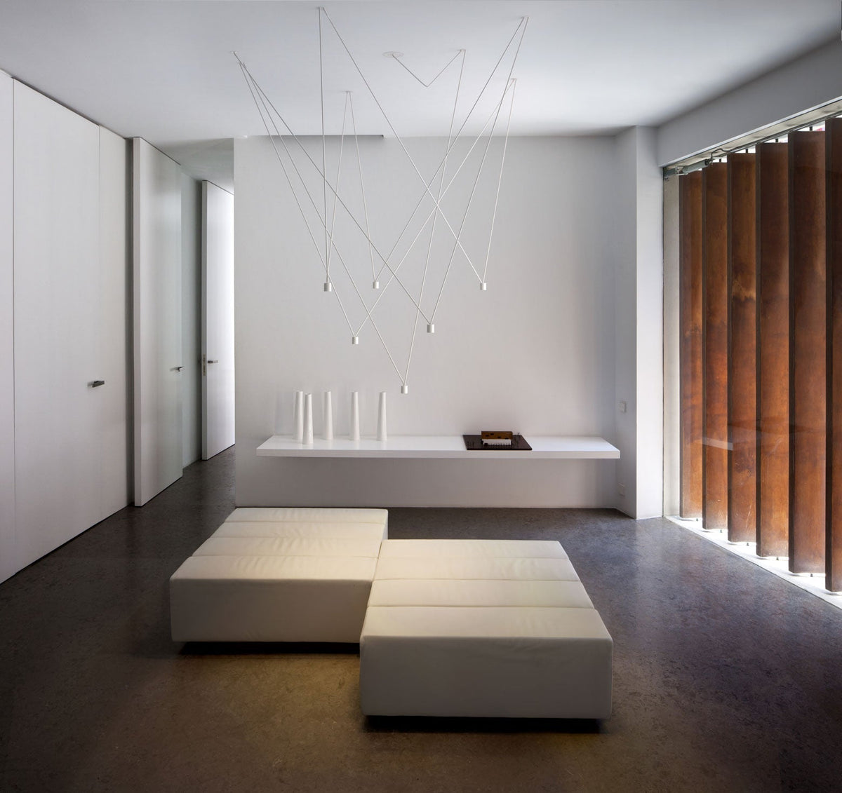 Miriira hanglamp collectie met slanke kabels