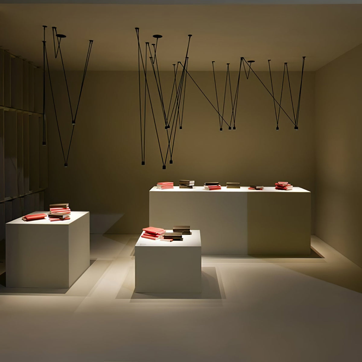 Miriira hanglamp collectie met slanke kabels