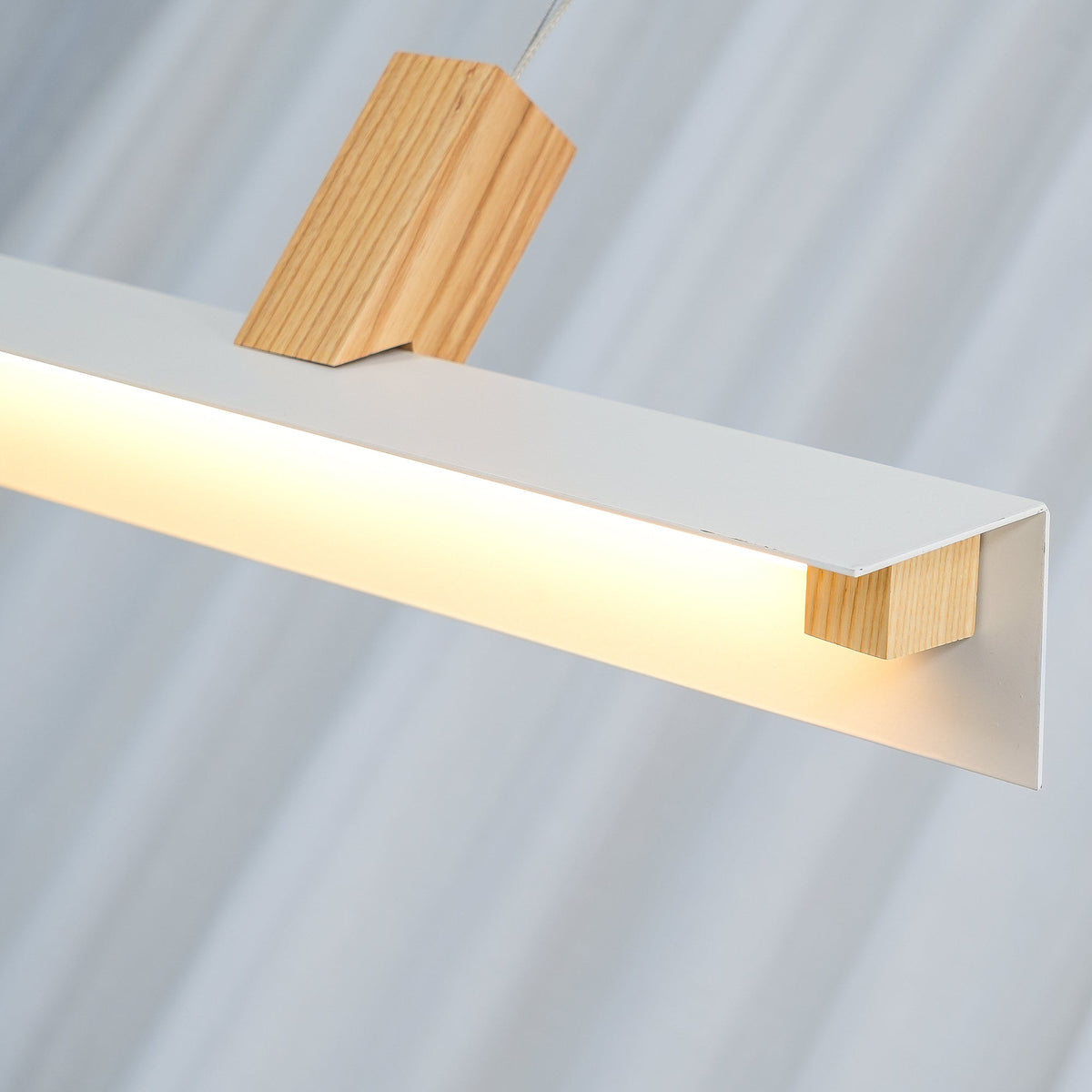 Linea Minimalistische hanglamp van hout