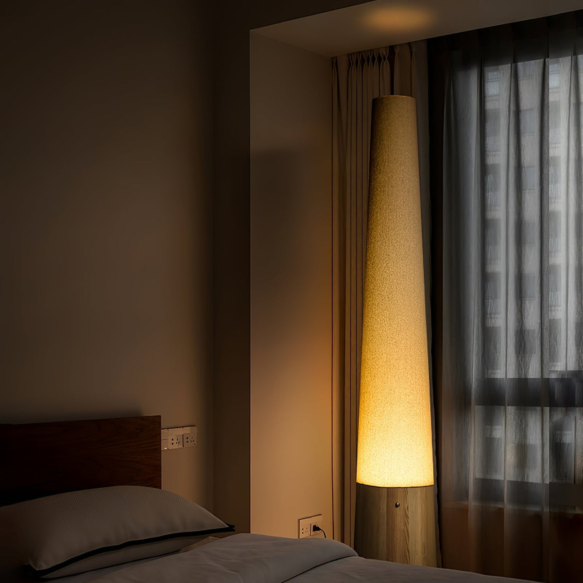 Glow Cone Houten vloerlamp