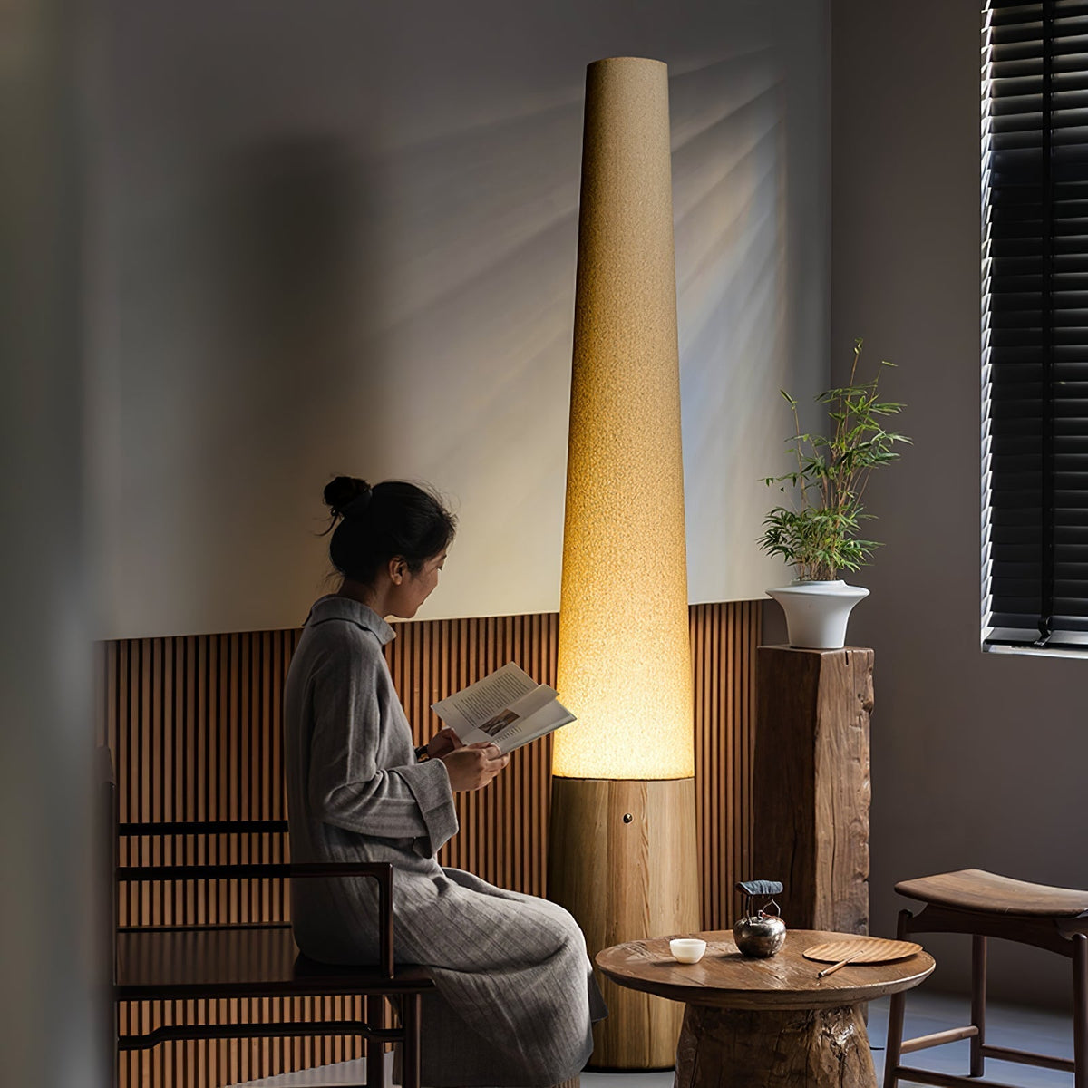 Glow Cone Houten vloerlamp