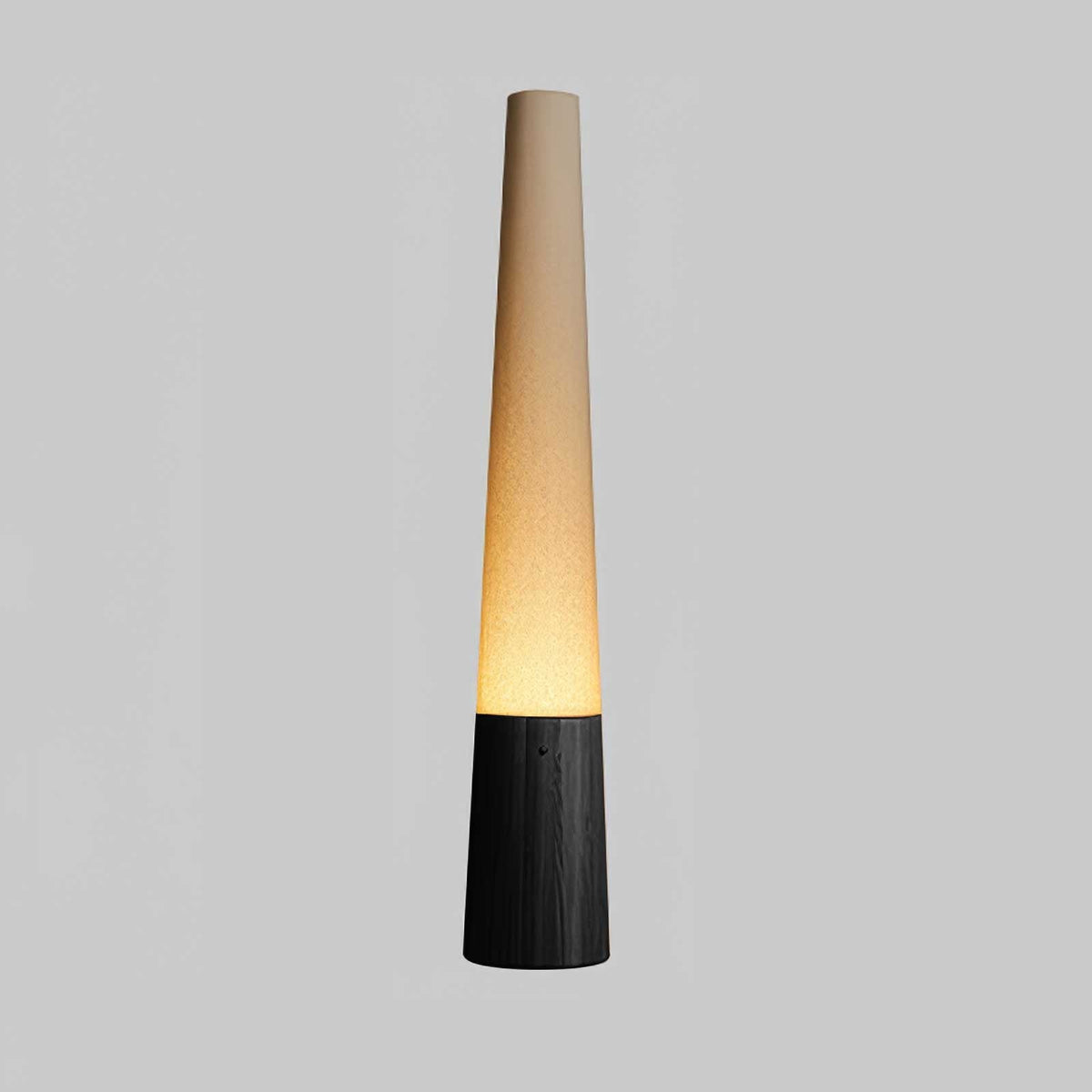 Glow Cone Houten vloerlamp