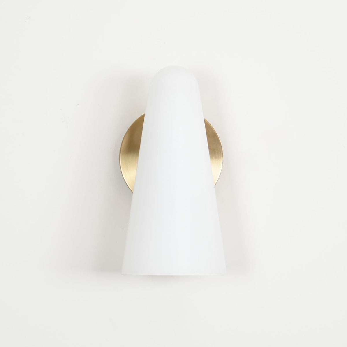 Velivira conische glazen wandlamp