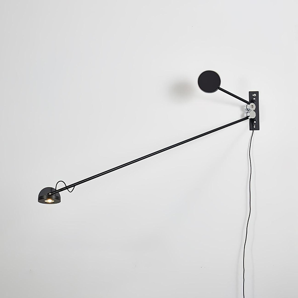 Precision wandlamp met beweging
