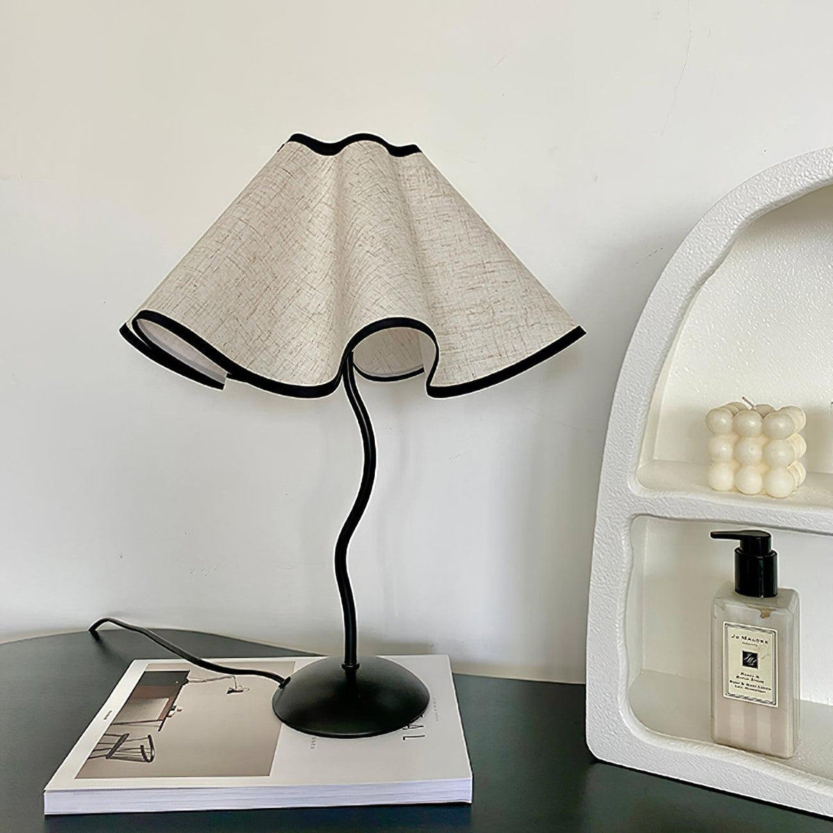 Luminova artistieke tafellamp van textiel