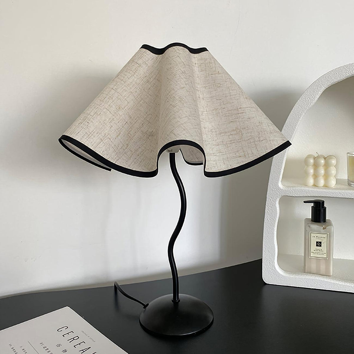 Luminova artistieke tafellamp van textiel