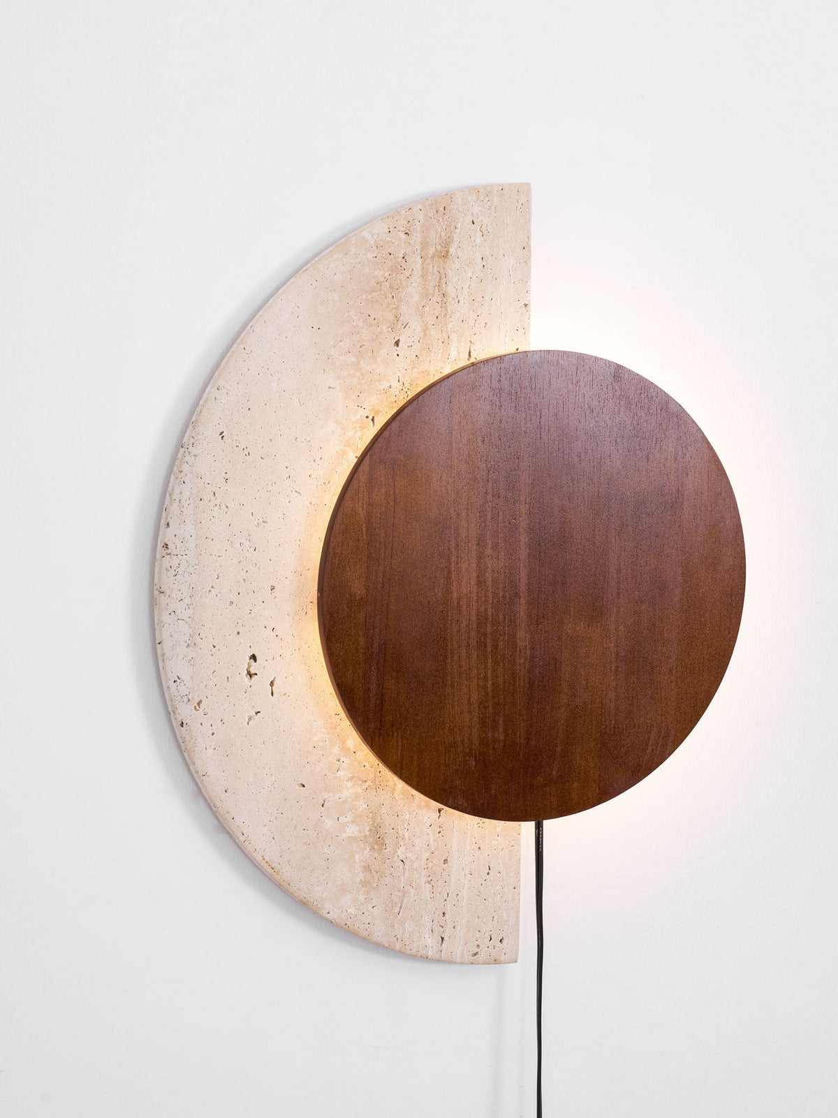 Crescent Halo wandlamp met stekker