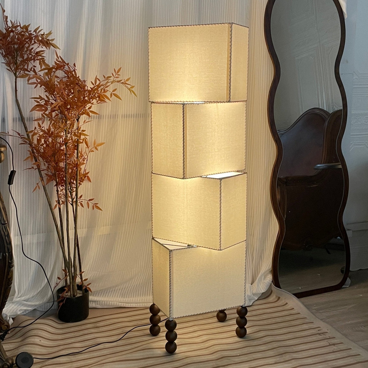 Kian Moderne vloerlamp van textiel