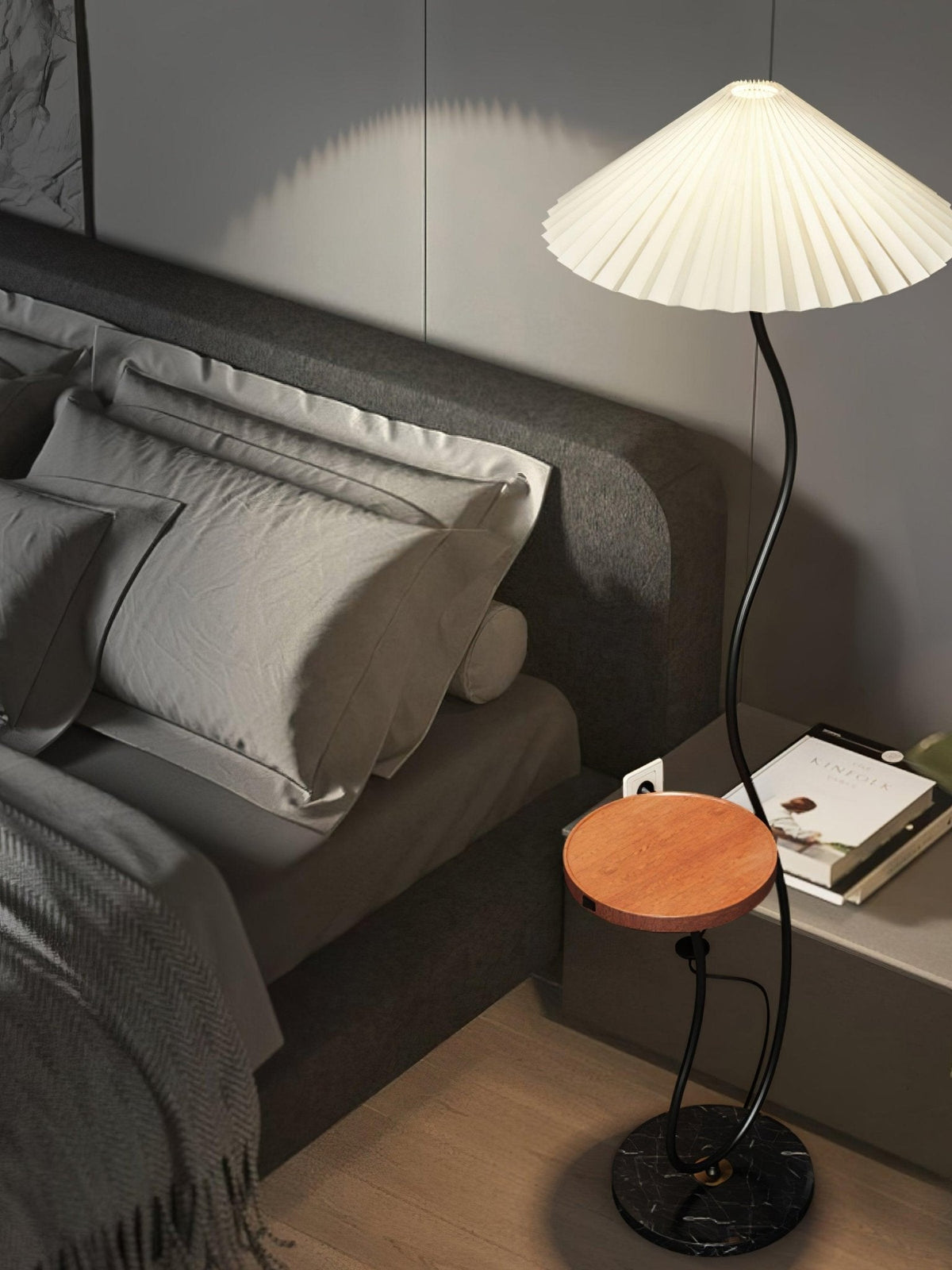 Ghel Minimalistische vloerlamp van hout