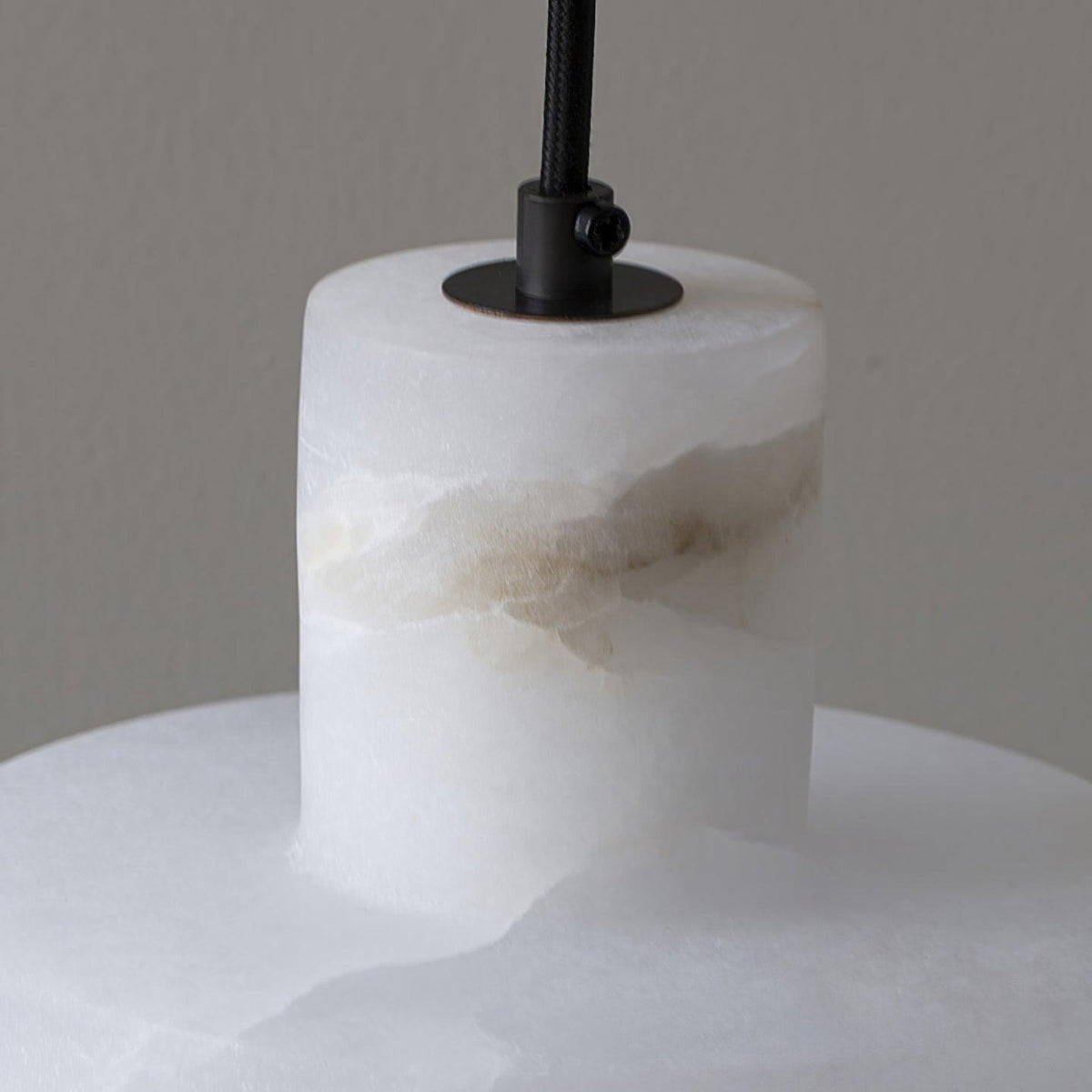 Moderne hanglamp van albast met dubbele cilindervorm