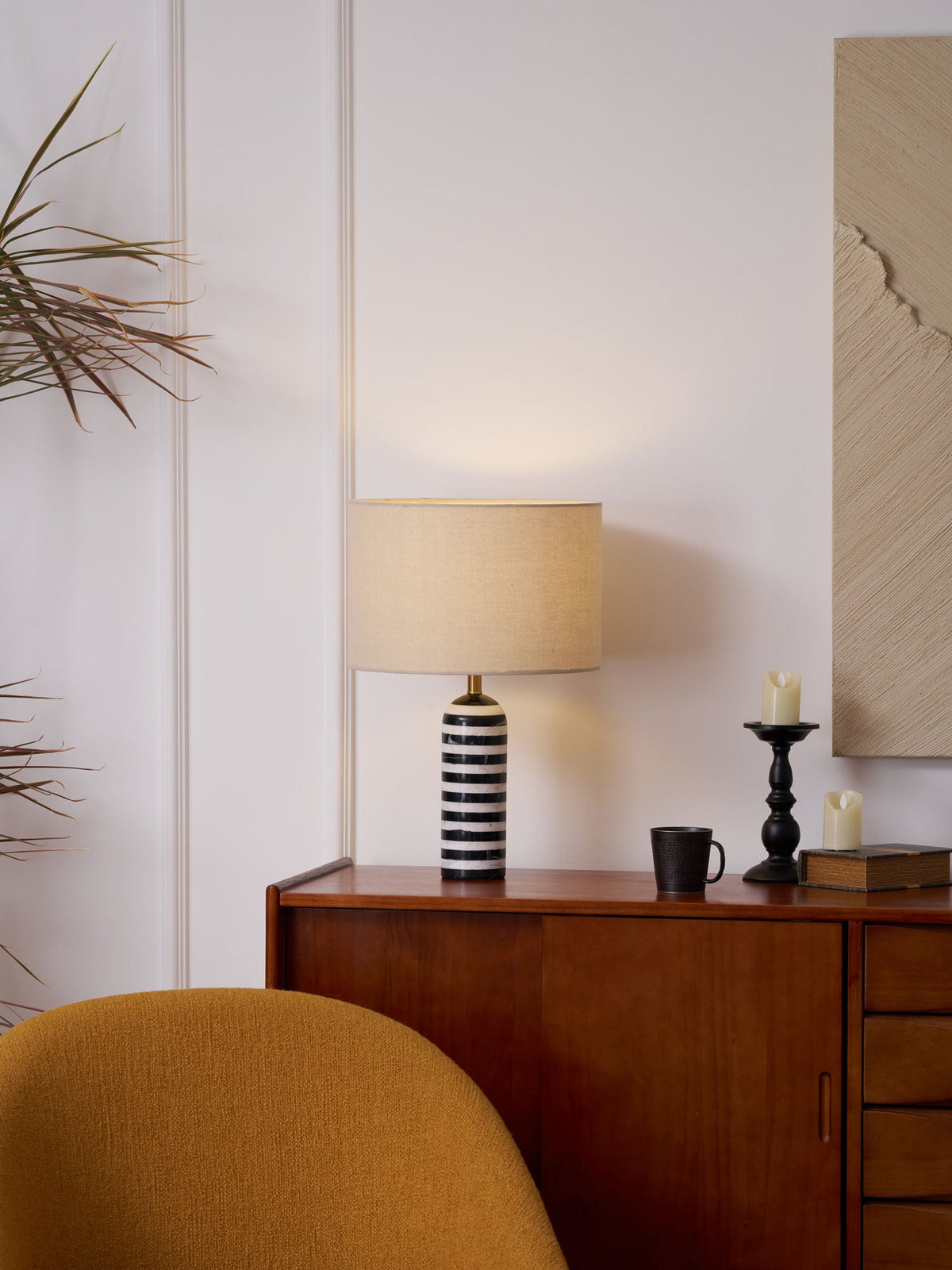 Avery moderne tafellamp